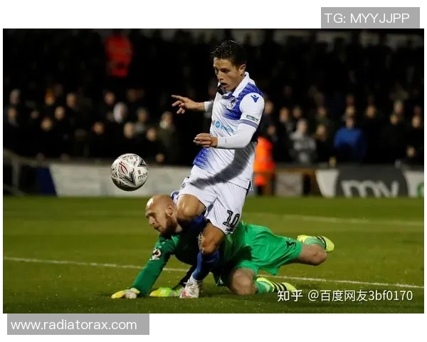 布里斯托尔流浪队与斯蒂文尼奇队的激烈对决分析与赛后总结